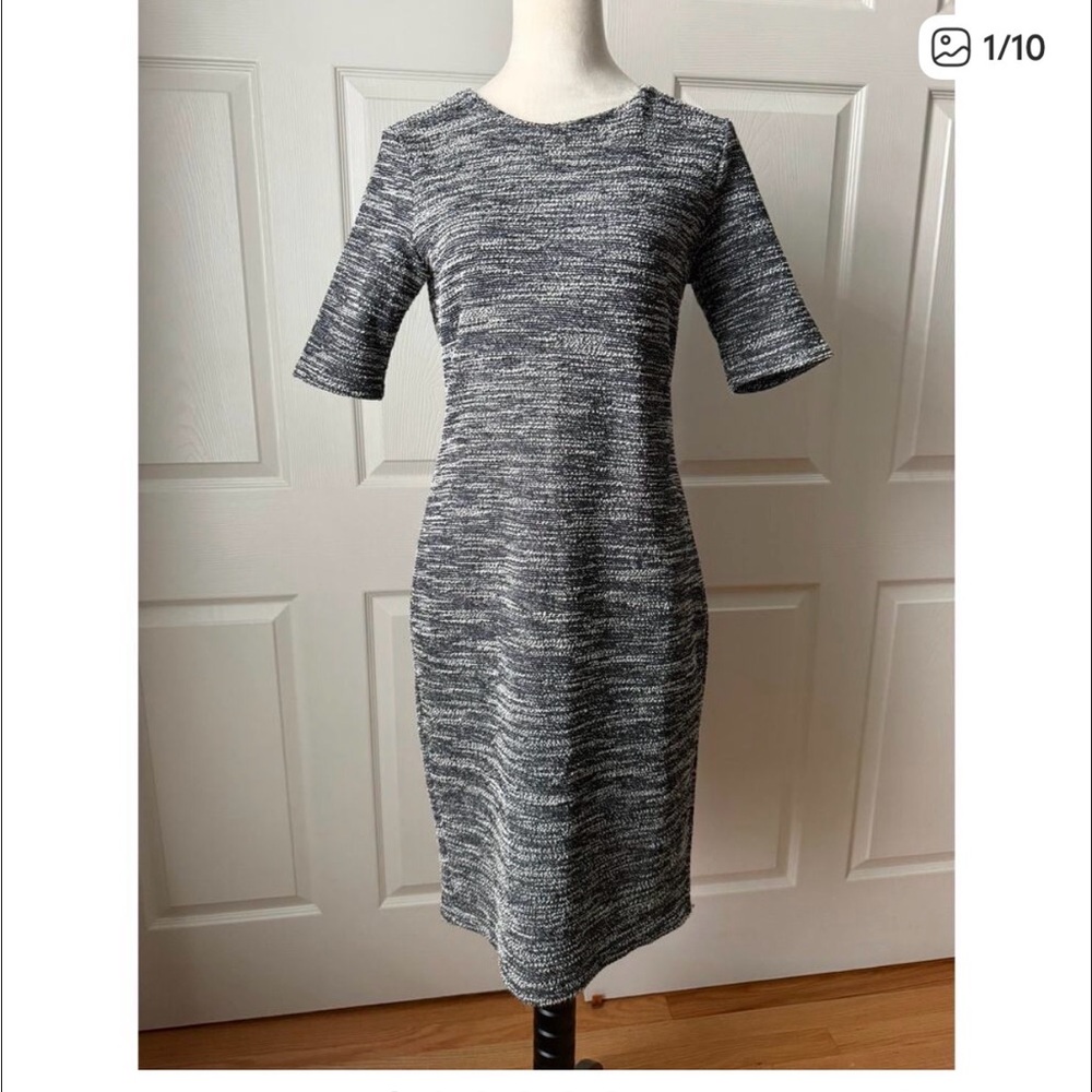 Banana Republic Gray Textured Stretch Sheath Dress Size 4 | Boardroom Chic
